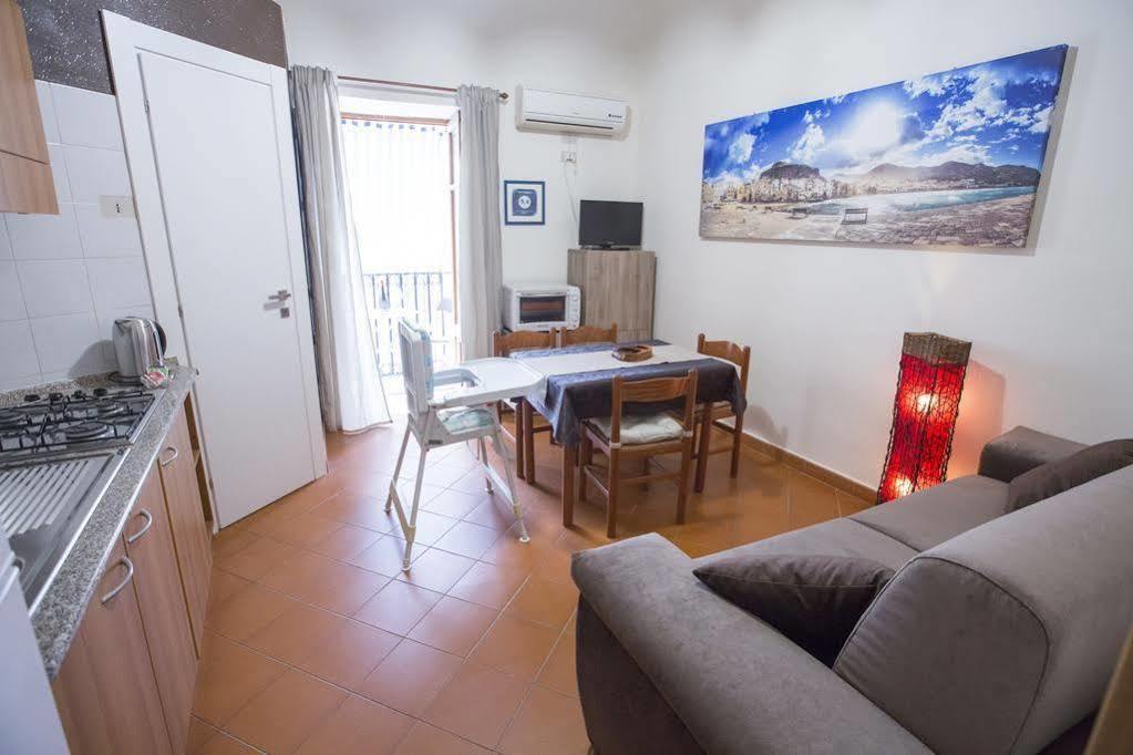 Apartamento Casa Ruggero Cefalú Exterior foto